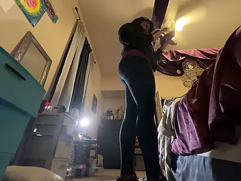 Snapshot of wynterheat chatting on March 2025 01:31:02 AM wynterheat online show from March 2025 01:31:02 AM