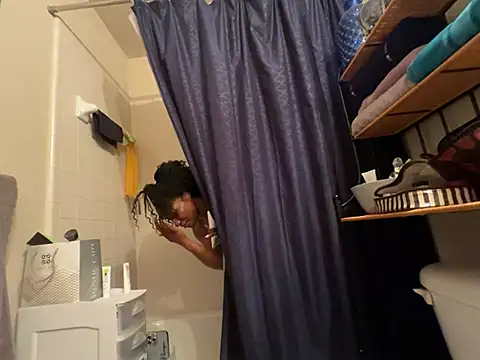 Snapshot of wynterheat chatting on March 2025 04:19:01 AM wynterheat online show from March 2025 04:19:01 AM