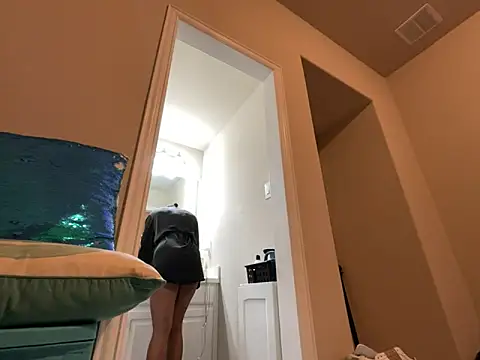 Snapshot of wynterheat chatting on October 2025 07:53:02 AM wynterheat online show from October 2025 07:53:02 AM