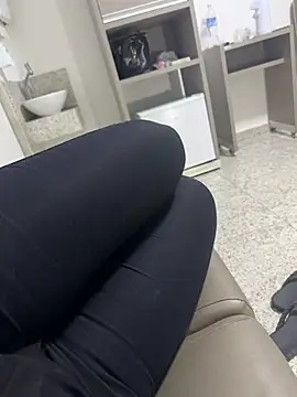 Snapshot of Palomasoouzaaak chatting on February 2026 11:19:02 PM Palomasoouzaaak online show from February 2026 11:19:02 PM