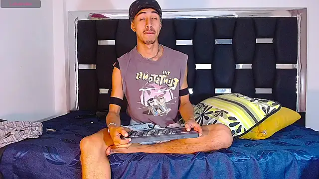 RyanRizzo online show from February 2025 05:21:01 PM