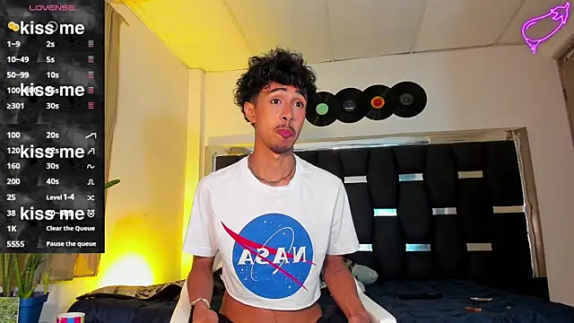 RyanRizzo online show from March 2025 01:36:02 AM