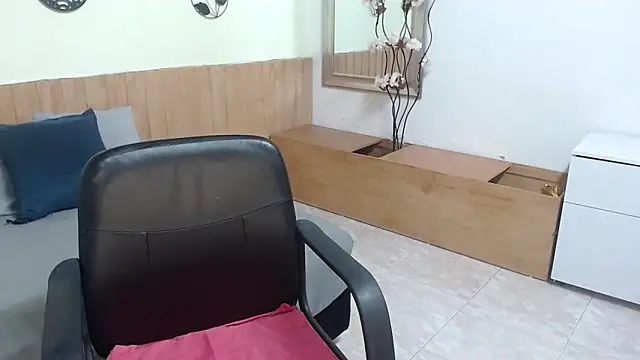 Snapshot of Suxxxy_ chatting on October 2025 01:31:01 PM Suxxxy online show from October 2025 01:31:01 PM