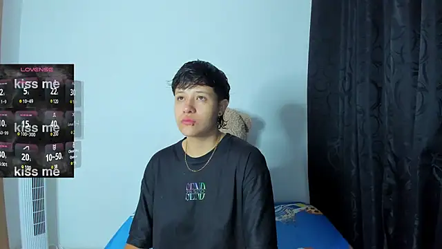 violet casper  online show from December 2024 10:28:02 AM