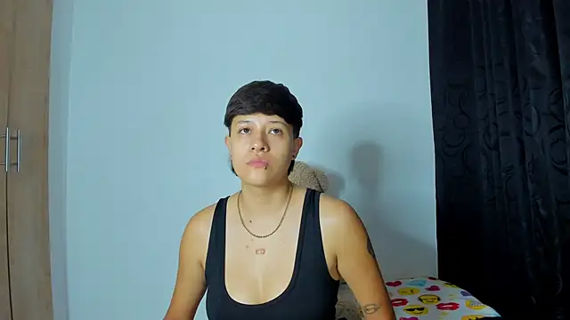 violet casper  online show from December 2024 12:09:02 AM