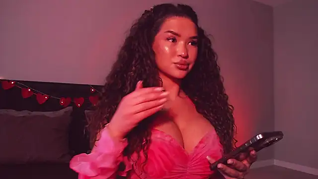 Denise Garciia online show from February 2025 10:12:01 AM