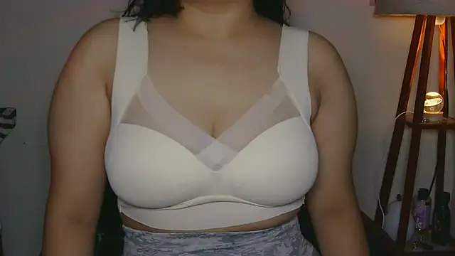 Snapshot of Kriti_02 chatting on September 2025 09:55:02 AM Kriti 02 online show from September 2025 09:55:02 AM