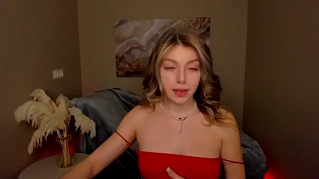 Snapshot of MollyMeltorr chatting on September 2025 02:39:02 PM MollyMeltorr online show from September 2025 02:39:02 PM