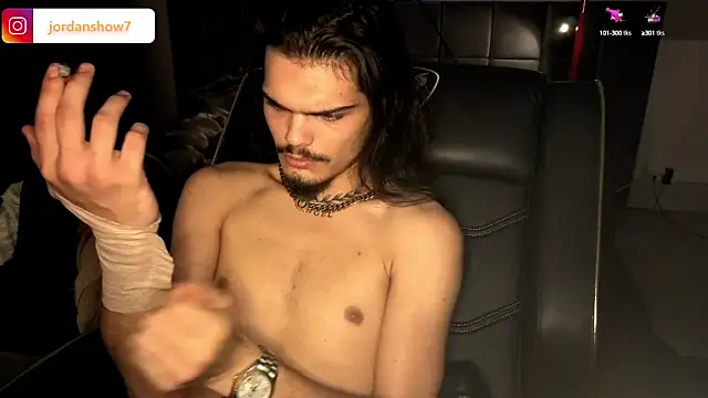 Snapshot of JordanShow chatting on September 2025 04:13:02 AM JordanShow online show from September 2025 04:13:02 AM