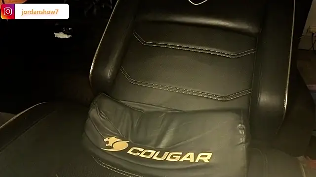 Snapshot of JordanShow chatting on September 2025 04:10:02 PM JordanShow online show from September 2025 04:10:02 PM