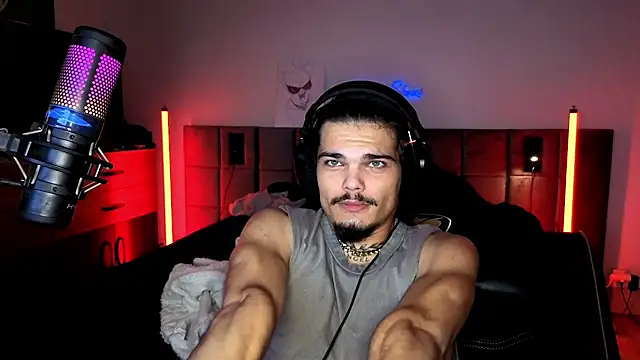 Snapshot of JordanShow chatting on September 2025 11:43:01 PM JordanShow online show from September 2025 11:43:01 PM