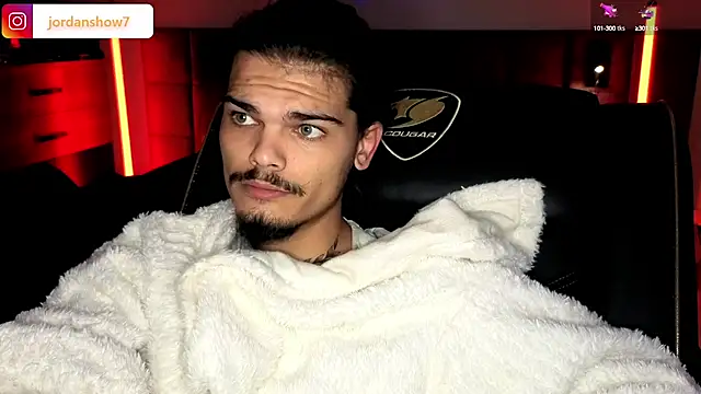 Snapshot of JordanShow chatting on September 2025 11:37:01 AM JordanShow online show from September 2025 11:37:01 AM