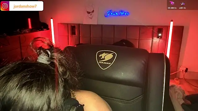 Snapshot of JordanShow chatting on October 2025 07:32:02 PM JordanShow online show from October 2025 07:32:02 PM