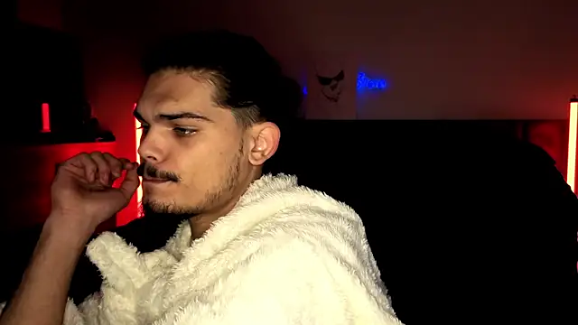 Snapshot of JordanShow chatting on October 2025 11:54:01 AM JordanShow online show from October 2025 11:54:01 AM