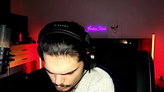 Snapshot of JordanShow chatting on October 2025 04:42:01 PM JordanShow online show from October 2025 04:42:01 PM