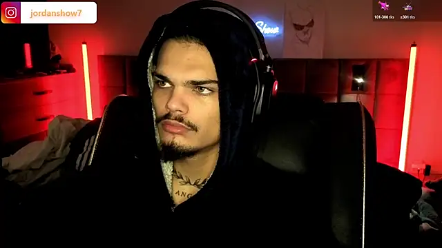 Snapshot of JordanShow chatting on November 2025 03:34:01 PM JordanShow online show from November 2025 03:34:01 PM