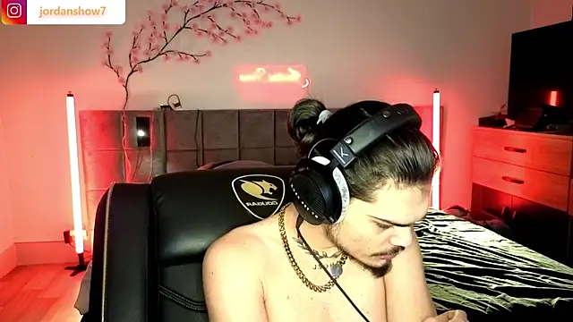 JordanShow online show from February 2026 03:51:01 PM