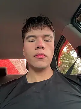 Logan smith1 online show from May 2026 09:00:02 PM