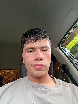 Snapshot of Logan_smith1 chatting on May 2026 03:20:01 PM Logan smith1 online show from May 2026 03:20:01 PM