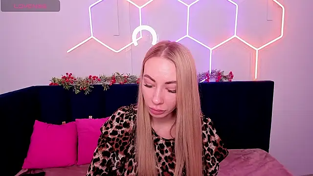 Diana Garrett online show from January 2025 08:57:02 AM