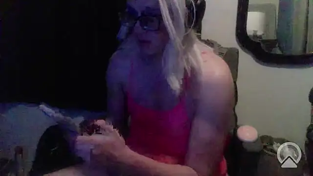 sexyblondetrans online show from February 2026 08:24:01 AM