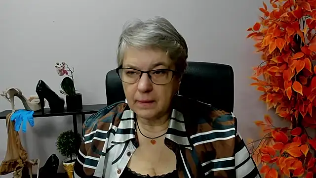 IrisDream online show from December 2024 07:19:02 AM