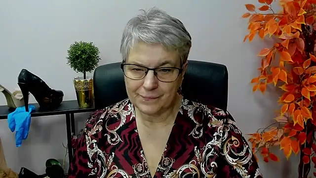 IrisDream online show from December 2024 01:29:02 PM