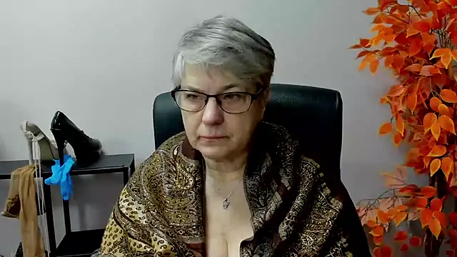 IrisDream online show from March 2025 07:13:02 AM