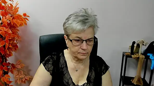 IrisDream online show from October 2025 06:22:02 AM