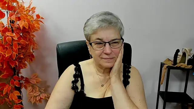 IrisDream online show from October 2025 06:35:02 AM