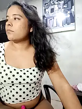 Snapshot of Bruno_Iris_sex chatting on October 2025 03:46:02 AM Bruno Iris sex online show from October 2025 03:46:02 AM