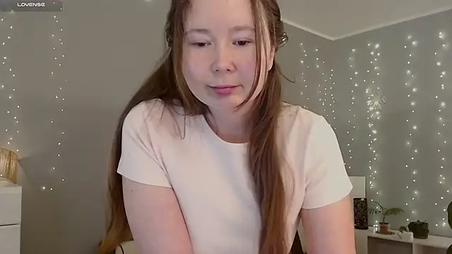 Snapshot of nextdoorbabygirl chatting on March 2025 08:19:02 PM nextdoorbabygirl online show from March 2025 08:19:02 PM