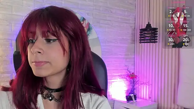 cloe  palmer online show from December 2024 06:25:01 PM