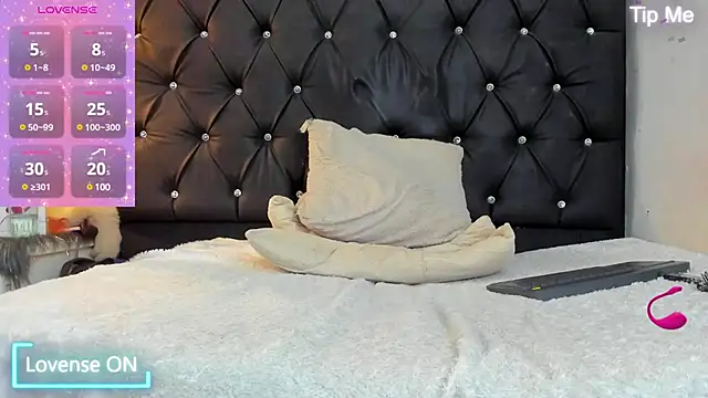 AllisonsweetZ online show from January 2025 11:13:01 PM