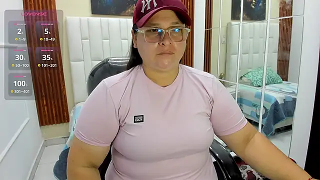 Snapshot of katty_femdom chatting on July 2026 09:13:01 AM katty femdom online show from July 2026 09:13:01 AM