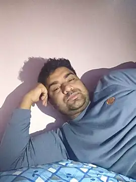 Snapshot of L9vefromAkhil chatting on February 2026 04:05:02 AM L9vefromAkhil online show from February 2026 04:05:02 AM