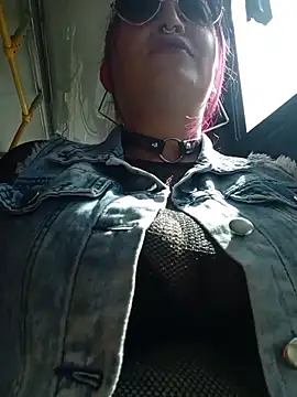 sophie banger online show from May 2026 07:44:01 PM