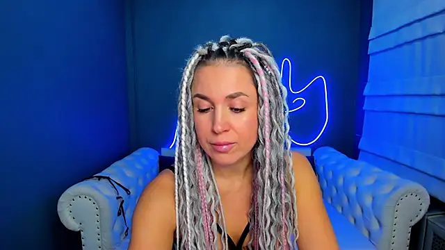 rock n roxy online show from November 2025 01:25:02 AM