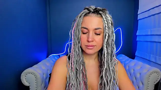 rock n roxy online show from February 2026 01:33:01 AM