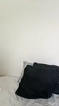 Snapshot of Paula-Harrison chatting on February 2025 04:00:02 PM Paula-Harrison online show from February 2025 04:00:02 PM