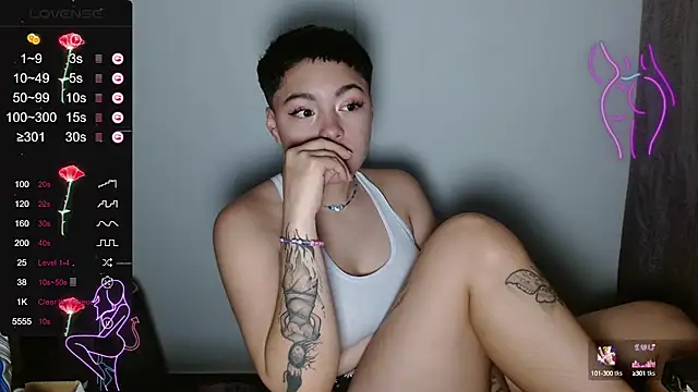 Snapshot of TRIXIE_TANG28 chatting on March 2025 12:26:02 AM TRIXIE TANG28 online show from March 2025 12:26:02 AM