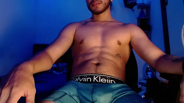 Snapshot of maxximus_100 chatting on February 2025 07:22:01 AM maxximus 100 online show from February 2025 07:22:01 AM