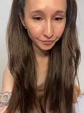 Snapshot of cutte_dora chatting on February 2025 09:21:01 AM cutte dora online show from February 2025 09:21:01 AM