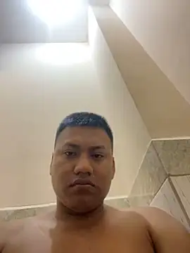 alejooxhot online show from June 2026 01:13:01 PM