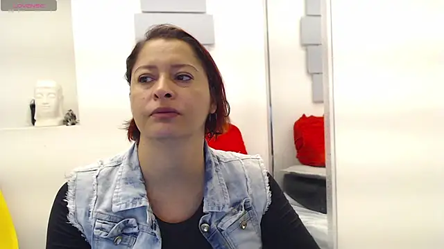 eva twiss online show from November 2025 12:04:01 PM