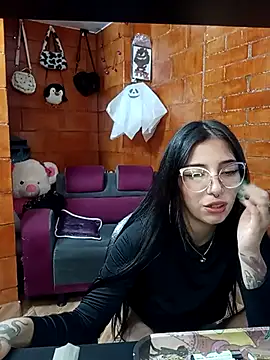 Raven  purple online show from March 2025 05:44:02 AM