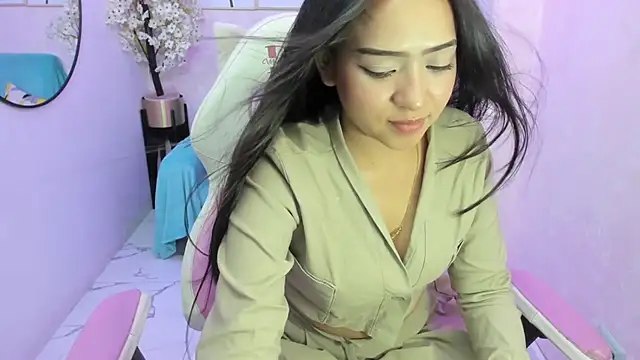 Snapshot of Zafiro_t18 chatting on February 2025 07:34:01 PM Zafiro t18 online show from February 2025 07:34:01 PM