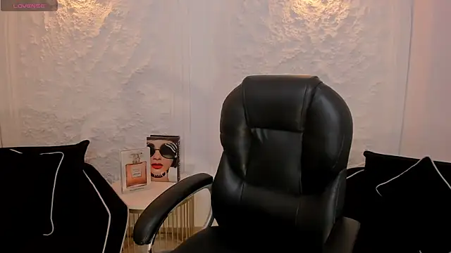 ChloePreston  online show from February 2026 10:40:02 AM