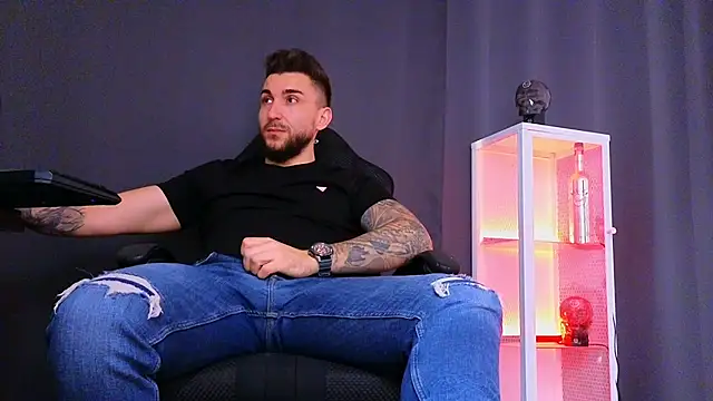 Snapshot of MightyAaron66 chatting on February 2025 09:13:02 AM MightyAaron66 online show from February 2025 09:13:02 AM