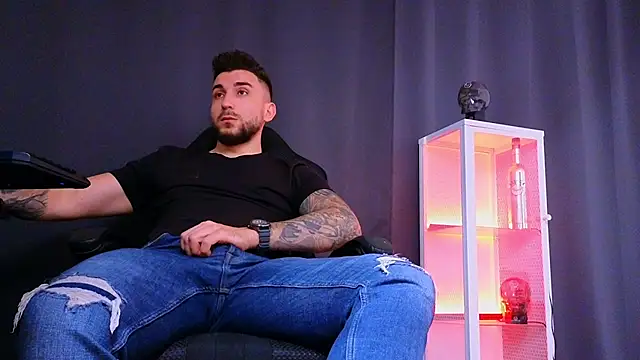 Snapshot of MightyAaron66 chatting on March 2025 11:30:02 AM MightyAaron66 online show from March 2025 11:30:02 AM